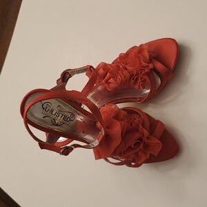 Kenneth Cole Unlisted Coal Heels size 7.5